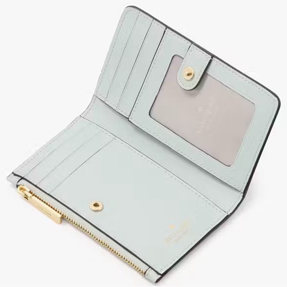 ♠️Kate Spade ♠️ Julia Small Slim Bifold Wallet♠️ Powder Blue Pebbled Leather - Picture 2 of 8